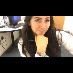 Meet your Posher, Lily